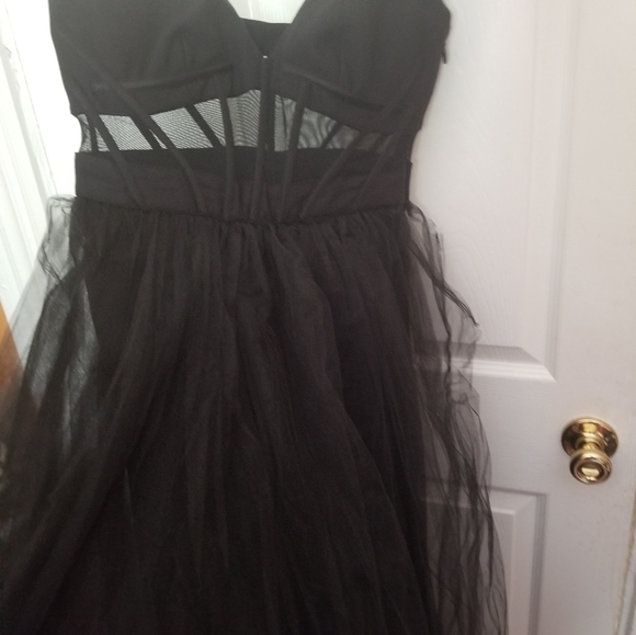 CINQ A SEPT EVANGELINE DRESS sz 6 tulle gown - Picture 9 of 14